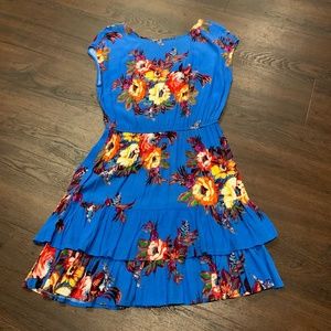 Anthropologie (M, but fits like SMALL) floral mini